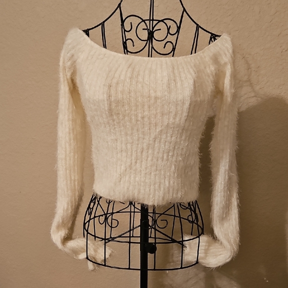 Windsor Sweaters - Windsor Cream Off-the-Shoulder Sweater